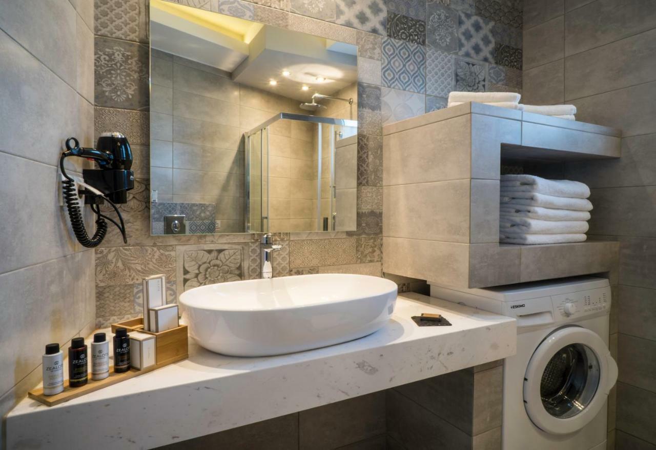 Talos Luxury Suites Kounoupidhiana Exterior photo